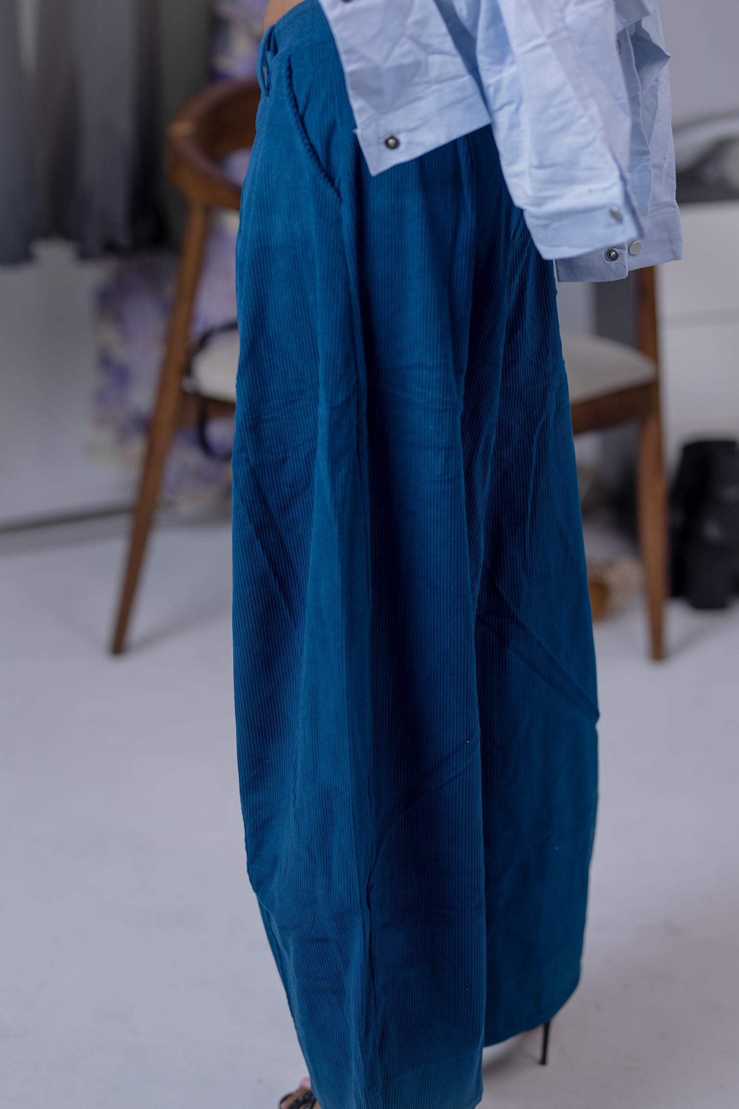 Corduroy Barrel Pants (2 colors)
